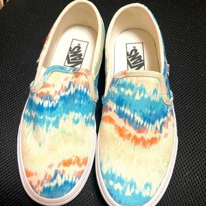 Women’s Tie Dye Vans